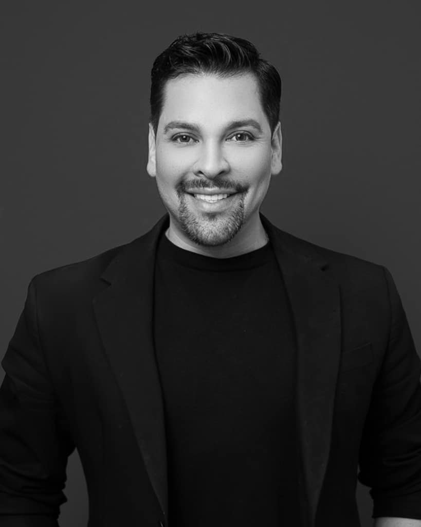 Carlos Alvarez